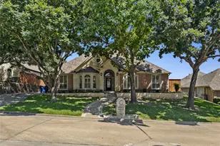 3211 Lake Creek Trail, Mansfield, TX 76063 - Photo 2