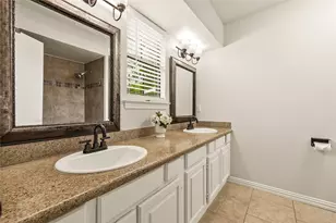2713 Yale Dr, Rowlett, TX 75088 - Photo 6