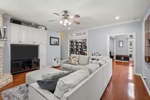 3409 Moneta Ct, Arlington, TX 76001 - Photo 14