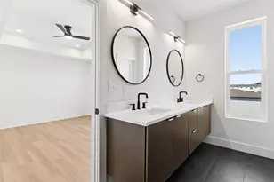 2202 N Carroll Ave, Dallas, TX 75204 - Photo 18