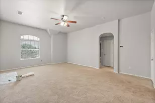 1008 Linden Dr, Burleson, TX 76028 - Photo 20