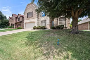 1008 Linden Dr, Burleson, TX 76028 - Photo 4