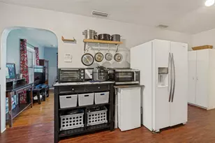4014 Poinsettia Dr, Dallas, TX 75211 - Photo 8