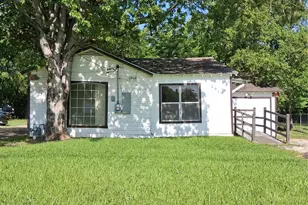 2917 Cypress Ave, Dallas, TX 75227 - Photo 1