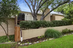 3702 Hulen Park Dr, Fort Worth, TX 76109 - Photo 32