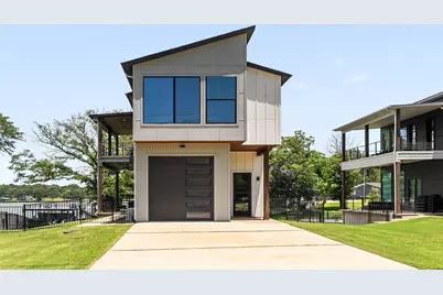 255 Autumn Wood Trail, Gun Barrel City, TX 75156 - Photo 2