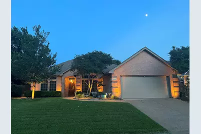 2536 Oak Brook Drive, Bedford, TX 76021 - Photo 2