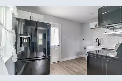 542 S Redford Lane, White Settlement, TX 76108 - Photo 6