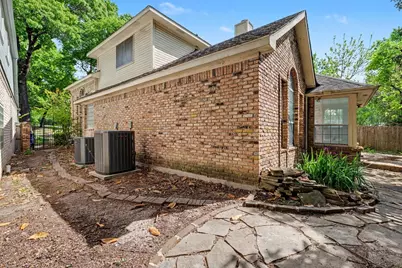 6701 Clear Springs Circle, Garland, TX 75044 - Photo 32