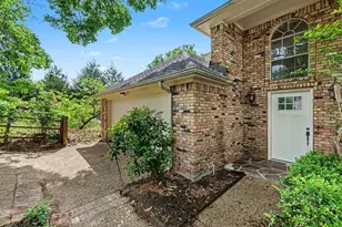 6701 Clear Springs Cir, Garland, TX 75044 - Photo 4
