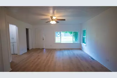 401 W Carolina Street, Palestine, TX 75803 - Photo 14