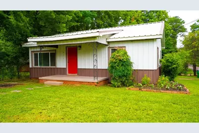 401 W Carolina Street, Palestine, TX 75803 - Photo 1