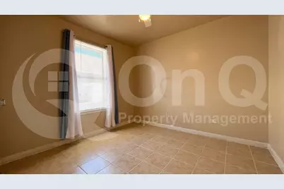 5400 Village Green Drive, Mesquite, TX 75150 - Photo 18