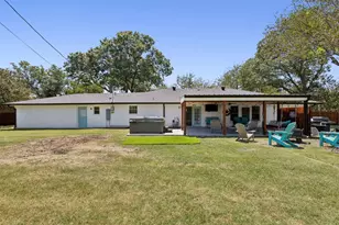 304 W Links Dr, Godley, TX 76044 - Photo 34