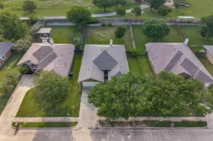 2740 Beacon Hill Dr, Rockwall, TX 75087 - Photo 24