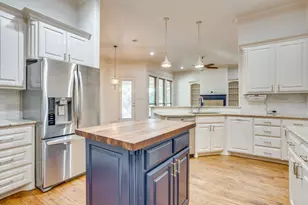 2946 Masters Ct N, Burleson, TX 76028 - Photo 18
