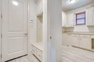 2946 Masters Ct N, Burleson, TX 76028 - Photo 20