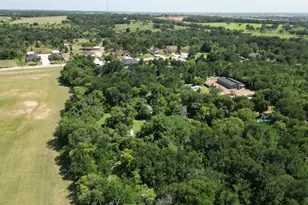 833 Carmela Ct, Cleburne, TX 76031 - Photo 6