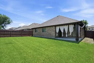 1509 Yellowthroat Dr, Little Elm, TX 75068 - Photo 34