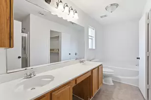 6003 Brookfall Dr, Arlington, TX 76018 - Photo 24