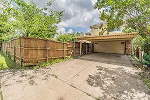 2325 Valley Falls Ave, Mesquite, TX 75181 - Photo 2