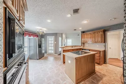 2325 Valley Falls Avenue, Mesquite, TX 75181 - Photo 38