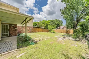 2325 Valley Falls Ave, Mesquite, TX 75181 - Photo 8