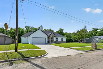 2902 Walnut Street, Greenville, TX 75401 - Photo 24