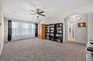 1332 Foxglove Ln, Burleson, TX 76028 - Photo 18