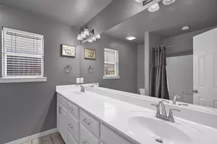 806 N Tejas Dr, Sanger, TX 76266 - Photo 22