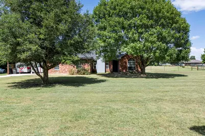 541 Bakers Branch Road, Waxahachie, TX 75167 - Photo 2