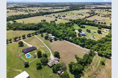 541 Bakers Branch Road, Waxahachie, TX 75167 - Photo 32