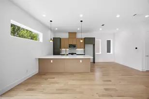 4605 Belmont Ave, Dallas, TX 75204 - Photo 12