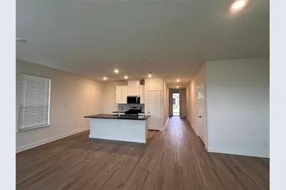 649 Saxony Drive, Princeton, TX 75407 - Photo 4
