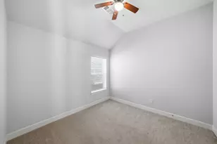 9529 Blue Stem Ln, Little Elm, TX 75068 - Photo 10