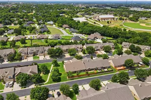 287 Emma Call Ct, Decatur, TX 76234 - Photo 32