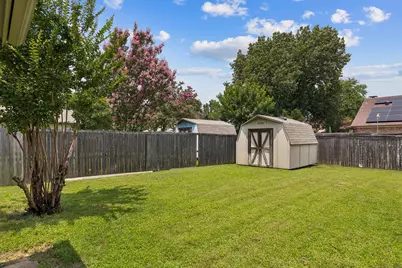 807 Blue Oak Drive, Lewisville, TX 75067 - Photo 24