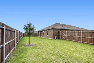 15109 Caleb Dr, Dallas, TX 75253 - Photo 6