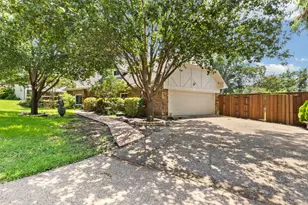 3929 Amy Ave, Garland, TX 75043 - Photo 4