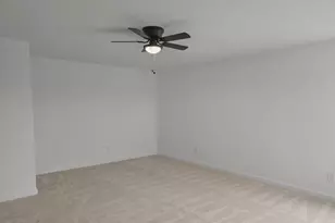 9700 Thorncrown Ln, Fort Worth, TX 76179 - Photo 20
