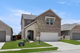 5937 Laurel Lk Ln, Pilot Point, TX 76258 - Photo 2