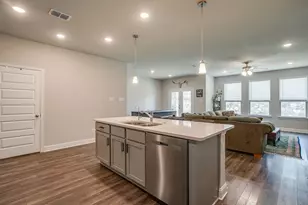 8225 Manx Pt, Godley, TX 76044 - Photo 20