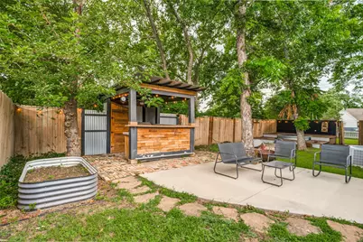 1015 N College Street, McKinney, TX 75069 - Photo 22