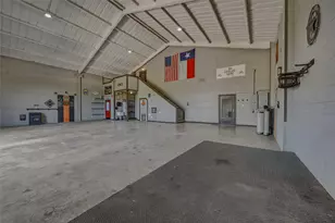 899 Bennett Rd, Millsap, TX 76066 - Photo 14