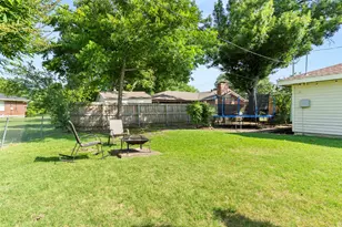 1812 Arrow Ln, Garland, TX 75042 - Photo 26