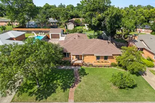 1812 Arrow Ln, Garland, TX 75042 - Photo 30