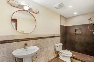 3916 Sunnyview Ln, Flower Mound, TX 75022 - Photo 18
