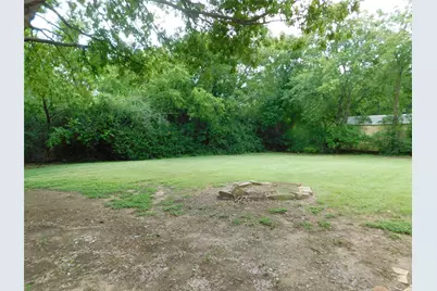 428 Fulton Street, Denton, TX 76201 - Photo 32