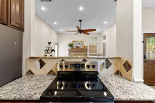 1006 Park Pl Blvd, Midlothian, TX 76065 - Photo 10