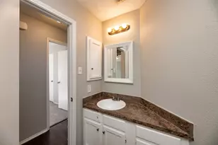 200 Caprock Dr, Arlington, TX 76018 - Photo 20